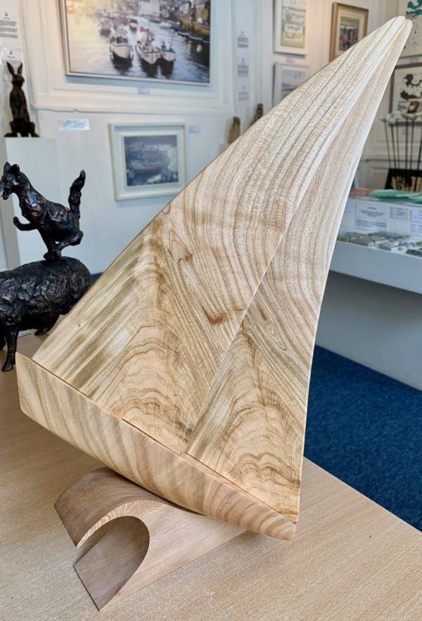 - a Sculpture by Kevin Longstaff, measuring 40 x 23 cm (H x W) £175